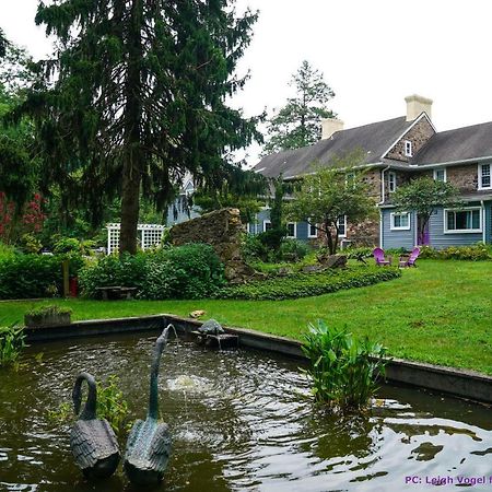Wild Wisteria Bed & Breakfast Chadds Ford Dış mekan fotoğraf
