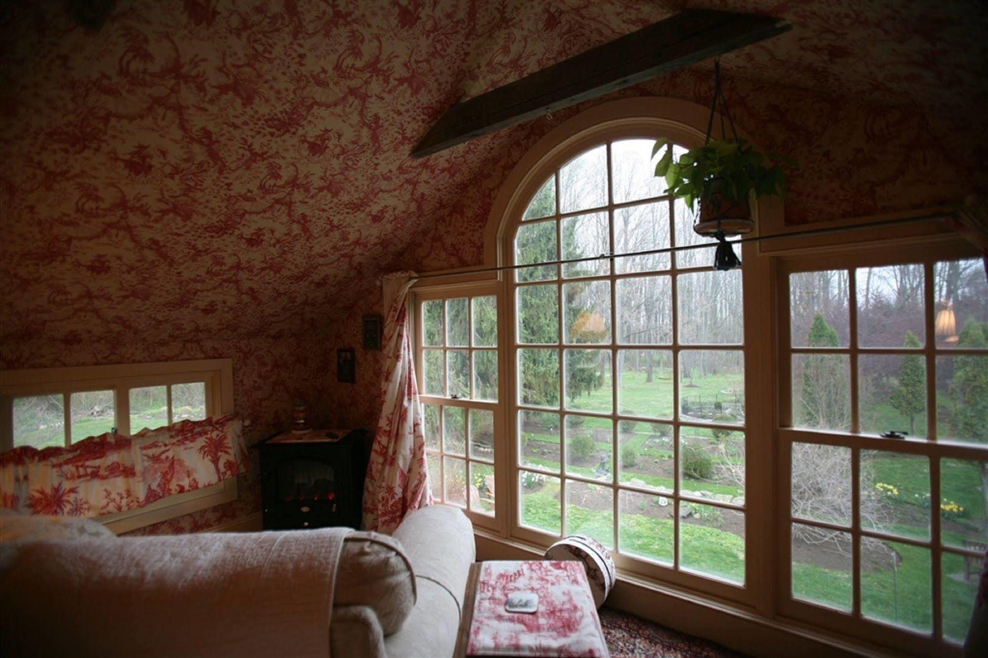 Wild Wisteria Bed & Breakfast Chadds Ford Dış mekan fotoğraf