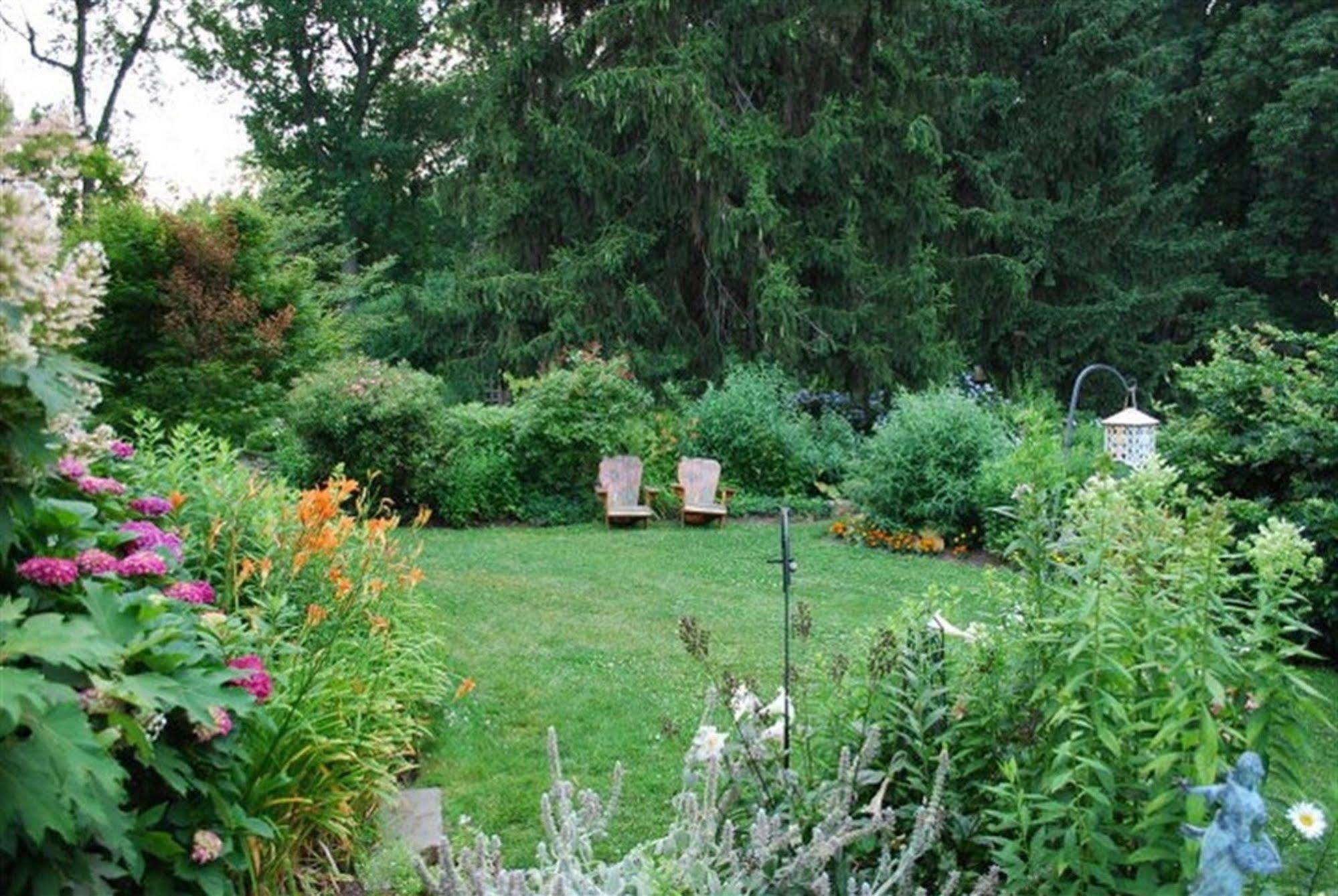 Wild Wisteria Bed & Breakfast Chadds Ford Dış mekan fotoğraf
